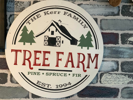 Personalized Round Tree Farm Sign